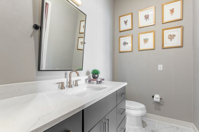 1014 16th Ave S Unit 203, Nashville, TN 37212