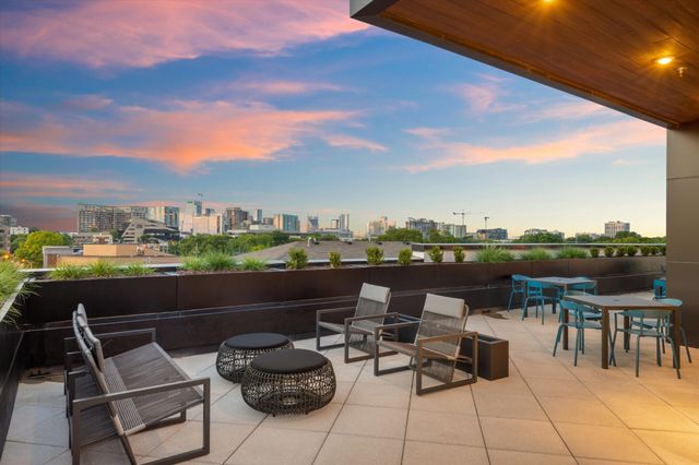 1014 16th Ave S Unit 203, Nashville, TN 37212