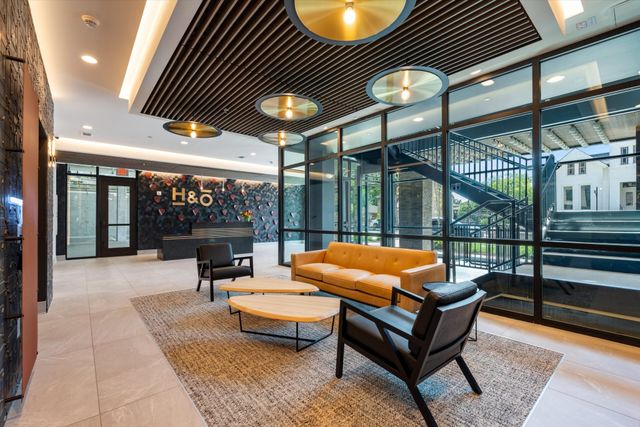 1014 16th Ave S Unit 203, Nashville, TN 37212