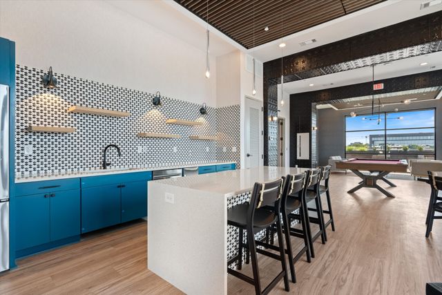 1014 16th Ave S Unit 203, Nashville, TN 37212