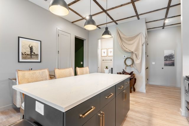 1014 16th Ave S Unit 203, Nashville, TN 37212