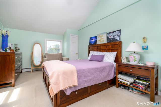 2 Thistle Road, Norwalk, CT 06851