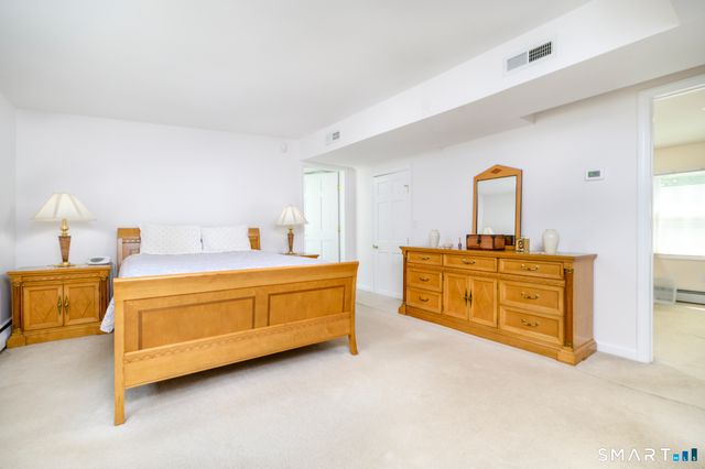 2 Thistle Road, Norwalk, CT 06851