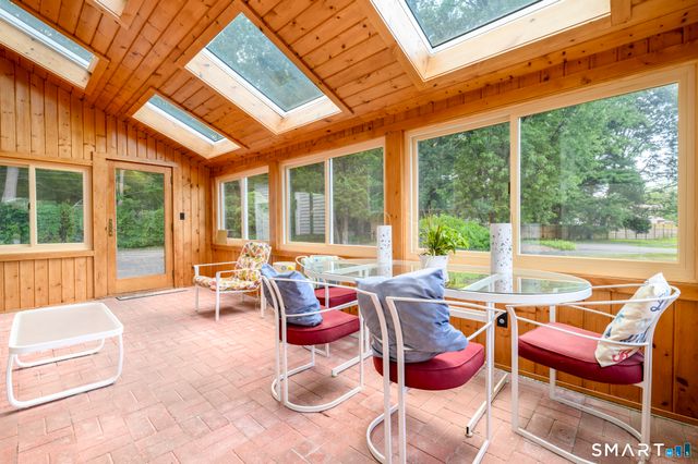 2 Thistle Road, Norwalk, CT 06851