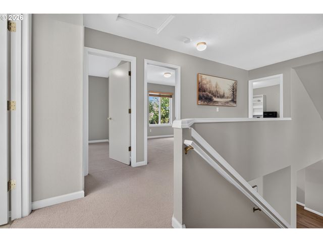 12739 Sw LESSER Rd, Portland, OR 97219