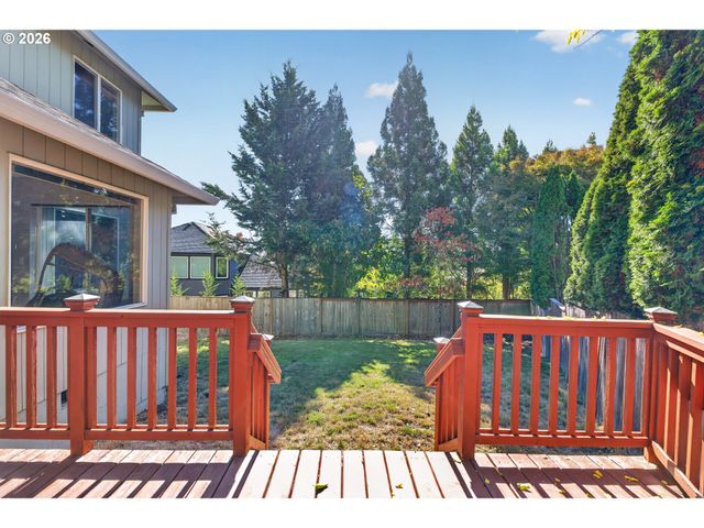 12739 Sw LESSER Rd, Portland, OR 97219