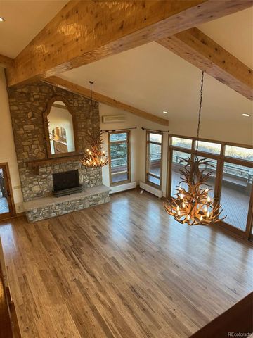 10541 Sandstone Run, Littleton, CO 80125