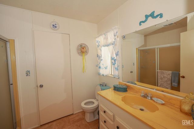 2410 Ronita Lane 33, Lake Isabella, CA 93240