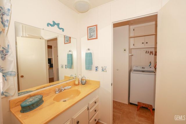 2410 Ronita Lane 33, Lake Isabella, CA 93240