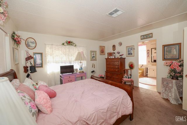 2410 Ronita Lane 33, Lake Isabella, CA 93240