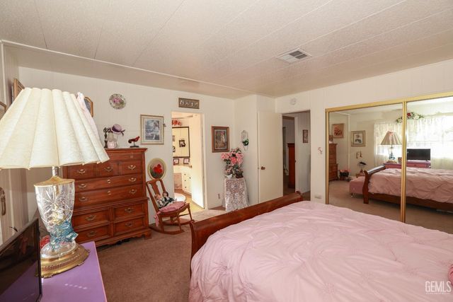 2410 Ronita Lane 33, Lake Isabella, CA 93240