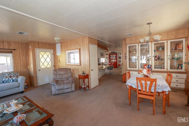 2410 Ronita Lane 33, Lake Isabella, CA 93240