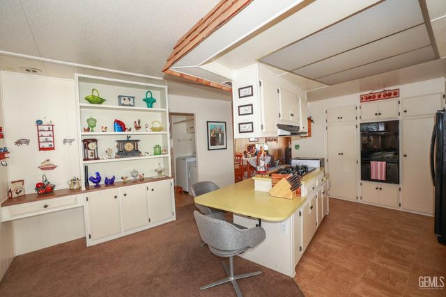 2410 Ronita Lane 33, Lake Isabella, CA 93240