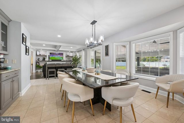 2206 DERBY DR, Cinnaminson, NJ 08077