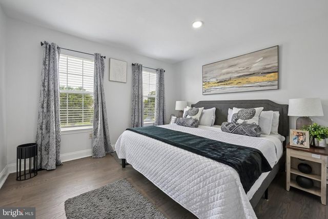 2206 DERBY DR, Cinnaminson, NJ 08077