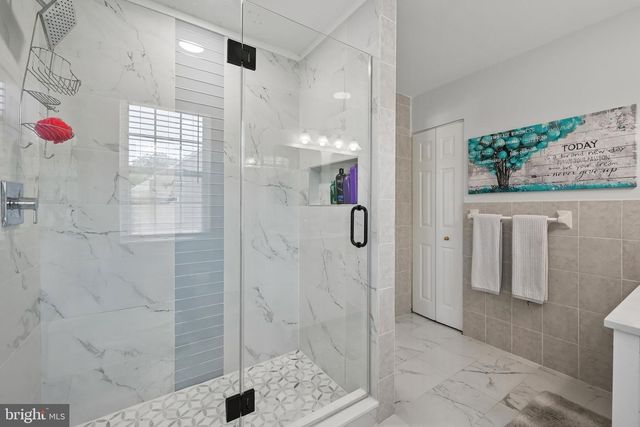 2206 DERBY DR, Cinnaminson, NJ 08077