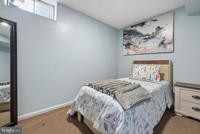 2206 DERBY DR, Cinnaminson, NJ 08077