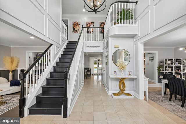 2206 DERBY DR, Cinnaminson, NJ 08077
