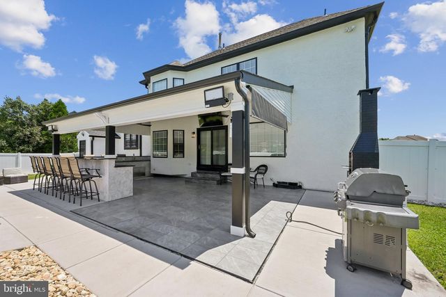 2206 DERBY DR, Cinnaminson, NJ 08077