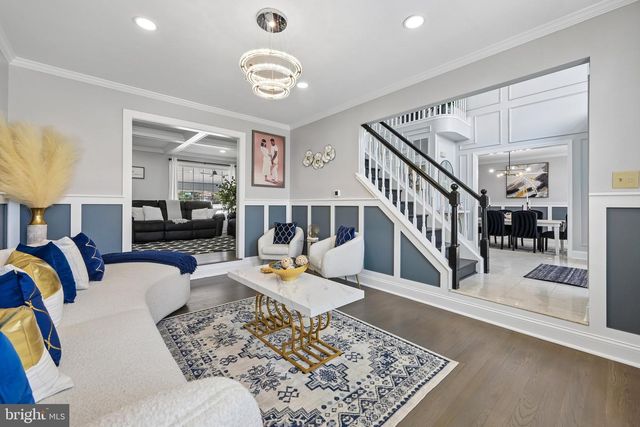 2206 DERBY DR, Cinnaminson, NJ 08077