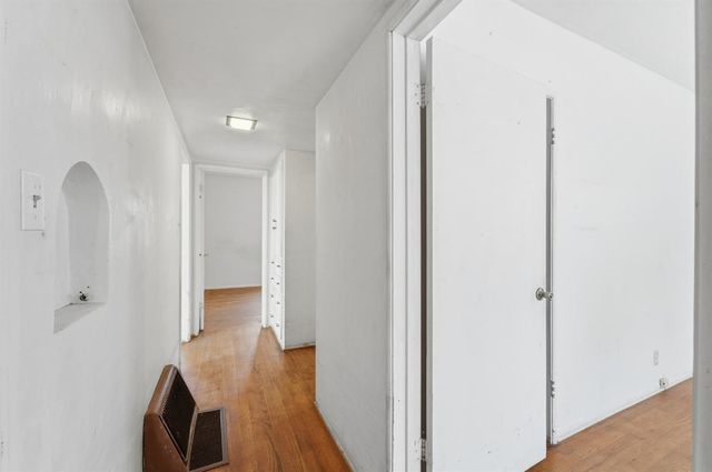 1127 W 19th St, Merced, CA 95340