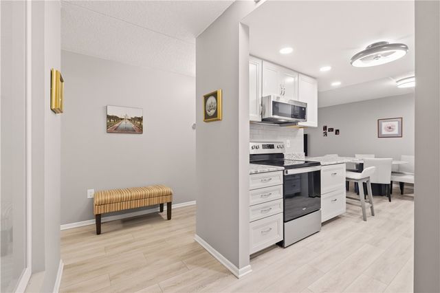 5600 Munhall Road 501, Squirrel Hill, PA 15217