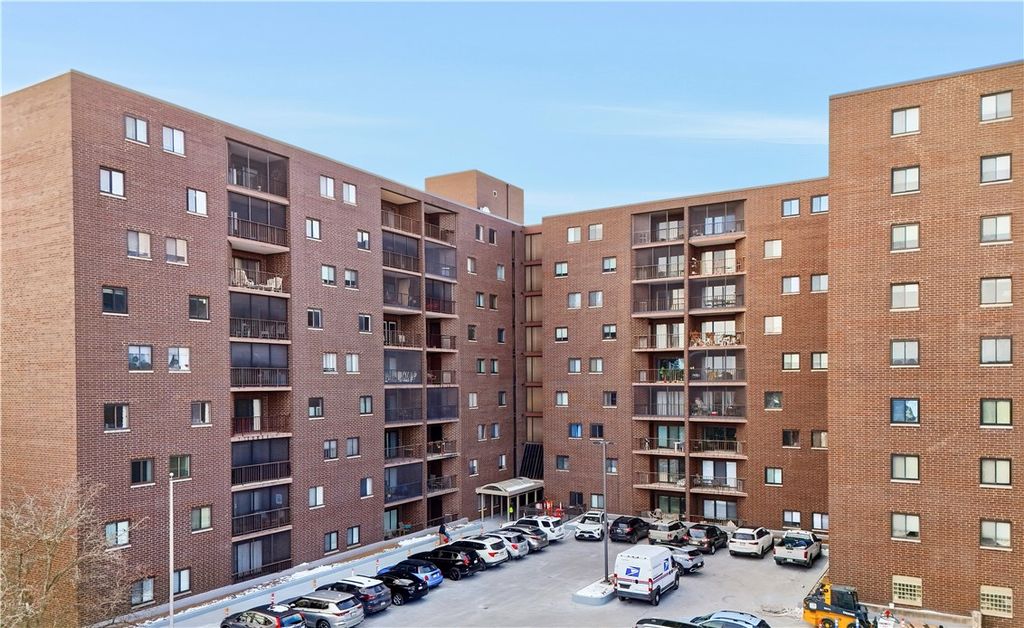 5600 Munhall Road 501, Squirrel Hill, PA 15217