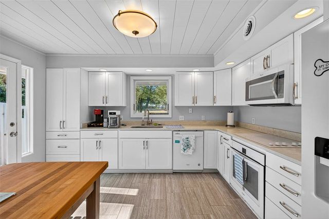 116 General Oglethorpe Drive, St Simons Island, GA 31522