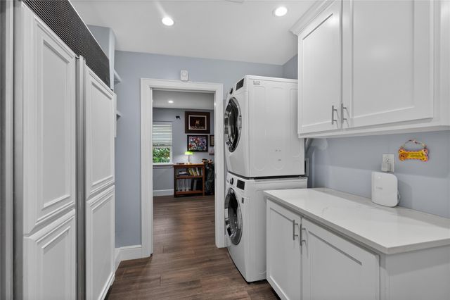 5911 Masters Drive, Houston, TX 77069
