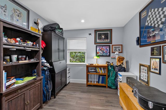 5911 Masters Drive, Houston, TX 77069