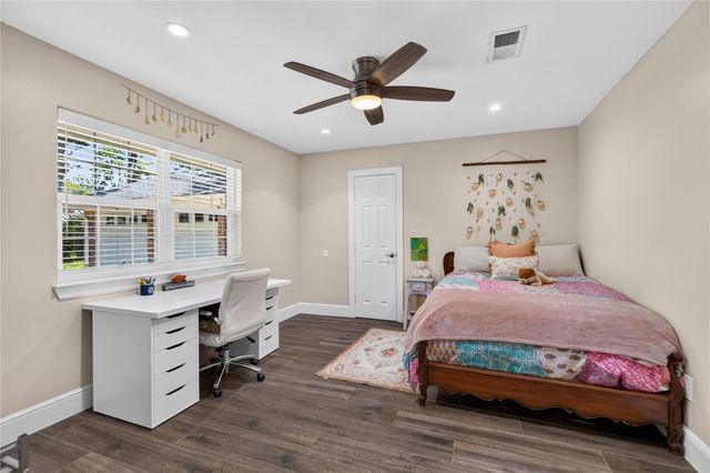 5911 Masters Drive, Houston, TX 77069