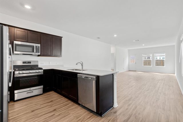 125 Mica TRL, Maxwell, TX 78656
