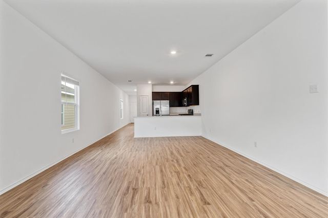 125 Mica TRL, Maxwell, TX 78656