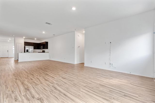 125 Mica TRL, Maxwell, TX 78656