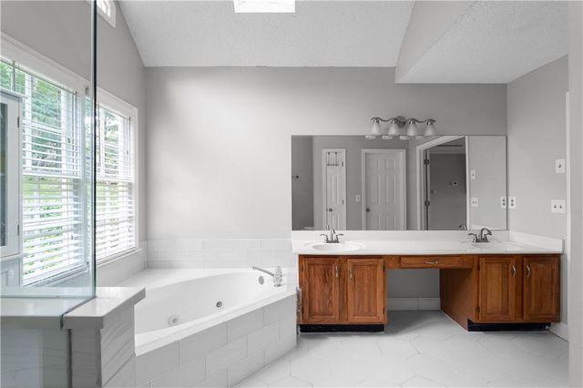 3075 Milford Chase SW, Marietta, GA 30008