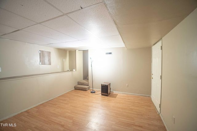 1524 Parton Drive, Kingsport, TN 37660