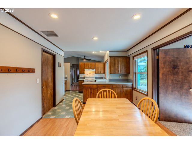 5285 Sw 197TH Ave, Beaverton, OR 97078