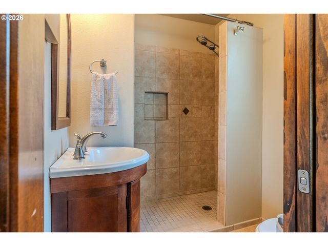 5285 Sw 197TH Ave, Beaverton, OR 97078