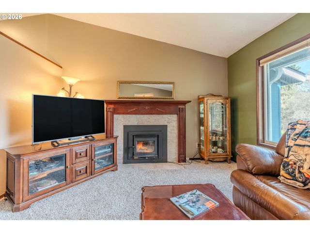 5285 Sw 197TH Ave, Beaverton, OR 97078