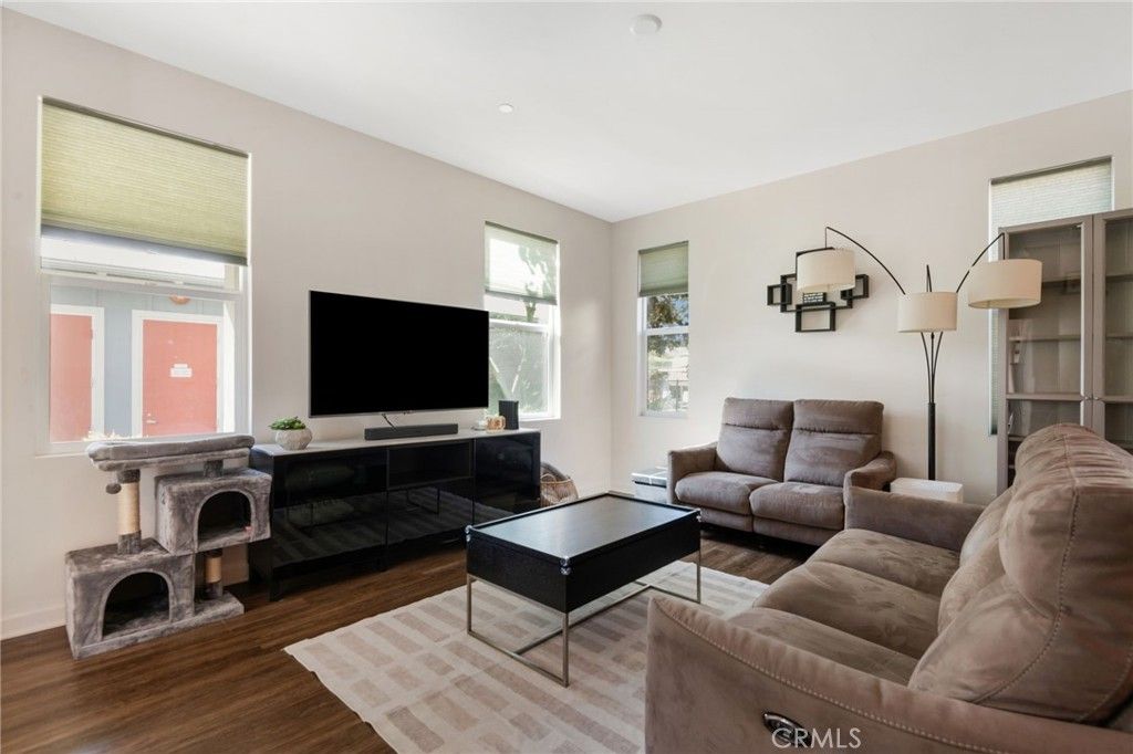 8826 Banyan Avenue, Montclair, CA 91763 — photo 4