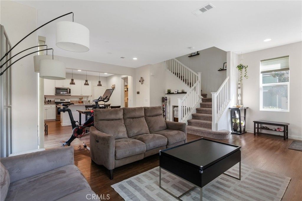 8826 Banyan Avenue, Montclair, CA 91763 — photo 5