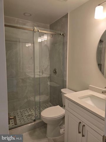 2106 BOBBYBER DR, Vienna, VA 22182