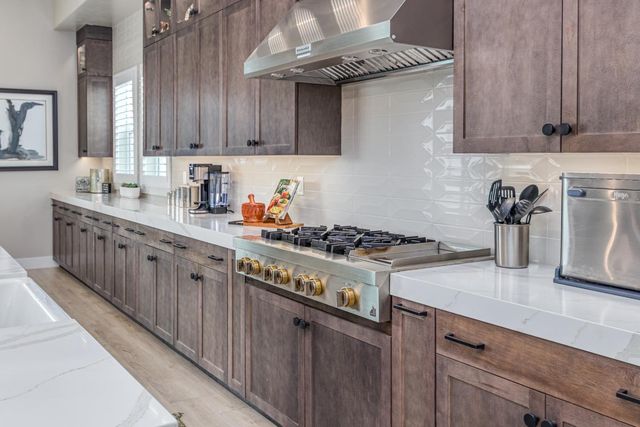 4067 Whitney Vista Ln, Rocklin, CA 95677