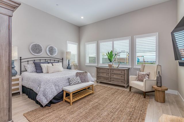 4067 Whitney Vista Ln, Rocklin, CA 95677