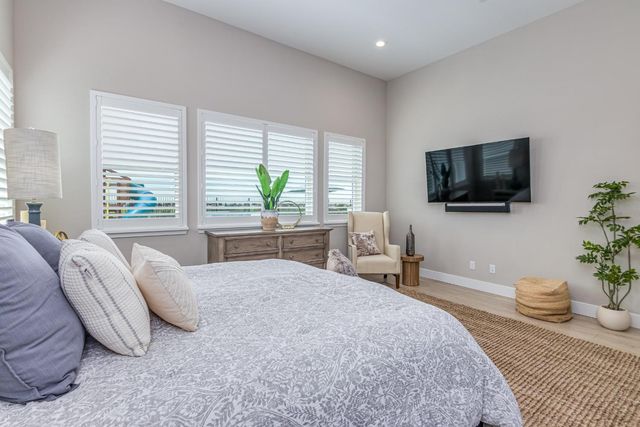 4067 Whitney Vista Ln, Rocklin, CA 95677