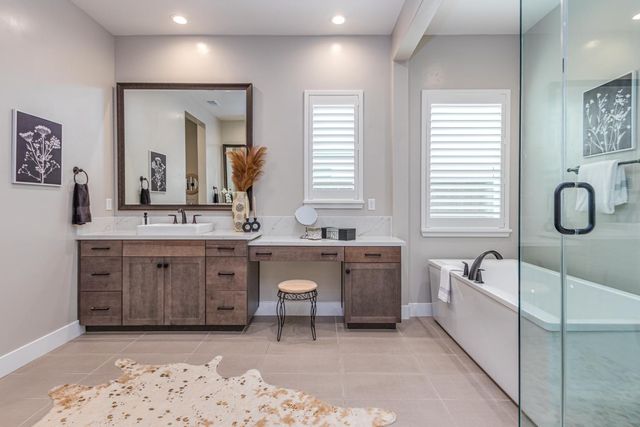 4067 Whitney Vista Ln, Rocklin, CA 95677