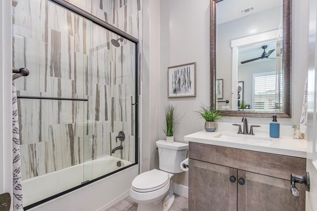 4067 Whitney Vista Ln, Rocklin, CA 95677