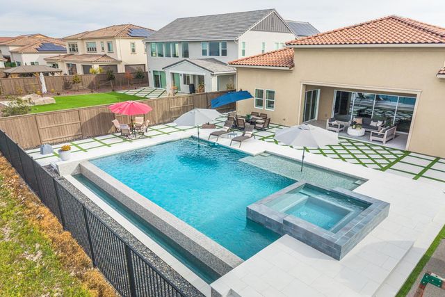 4067 Whitney Vista Ln, Rocklin, CA 95677