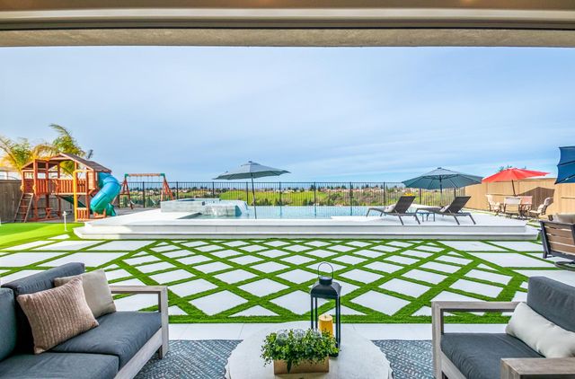 4067 Whitney Vista Ln, Rocklin, CA 95677