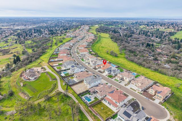 4067 Whitney Vista Ln, Rocklin, CA 95677